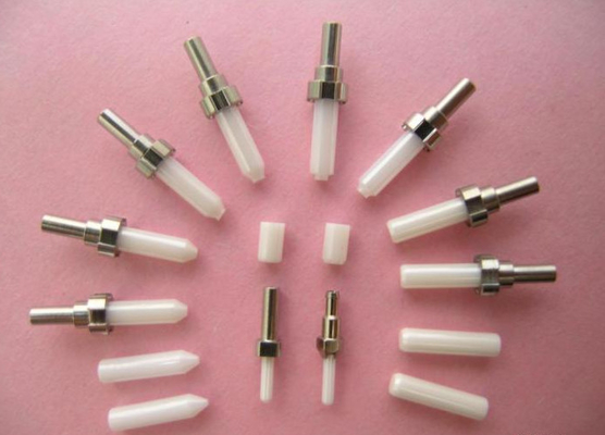 Ferrule ceramica di zirconia per la connessione di cavi in fibra ottica