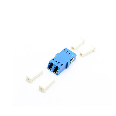 Adattatore duplex di SM/MM/OM3/OM4 Lc APC, adattatore del cavo a fibre ottiche con l'otturatore interno